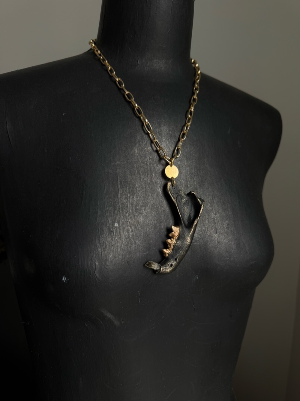 Real Jawbone Pendant Necklace with quartz point oddities jewelry goth style